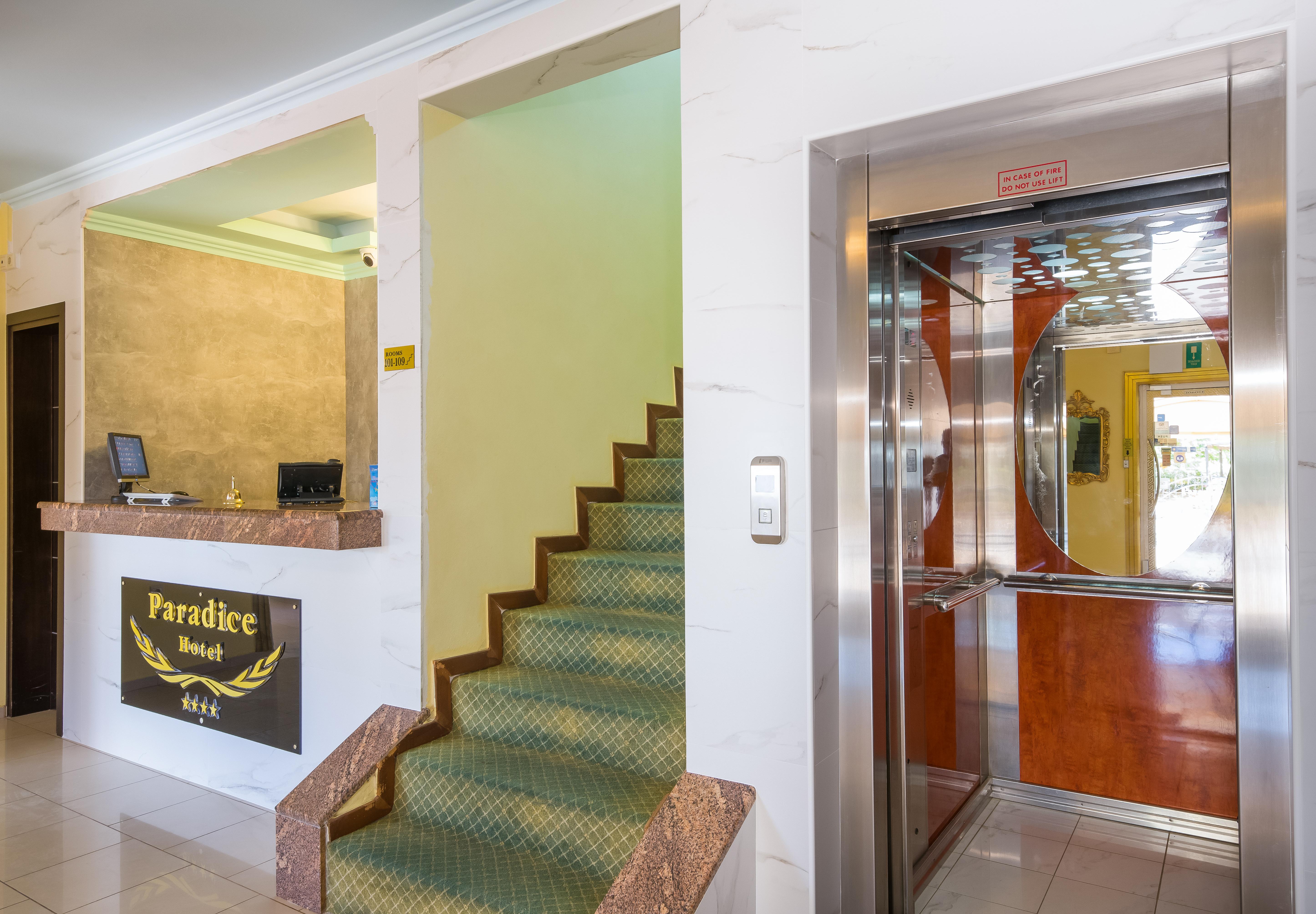 Paradice Luxury Suites-near Zorbas Beach-free Breakfast 4* Ставрос